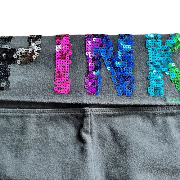 VTG Pink Victoria’s Secret Fold Over Spell Out Sequin Capri Leggings Black Sz M - Picture 3 of 7